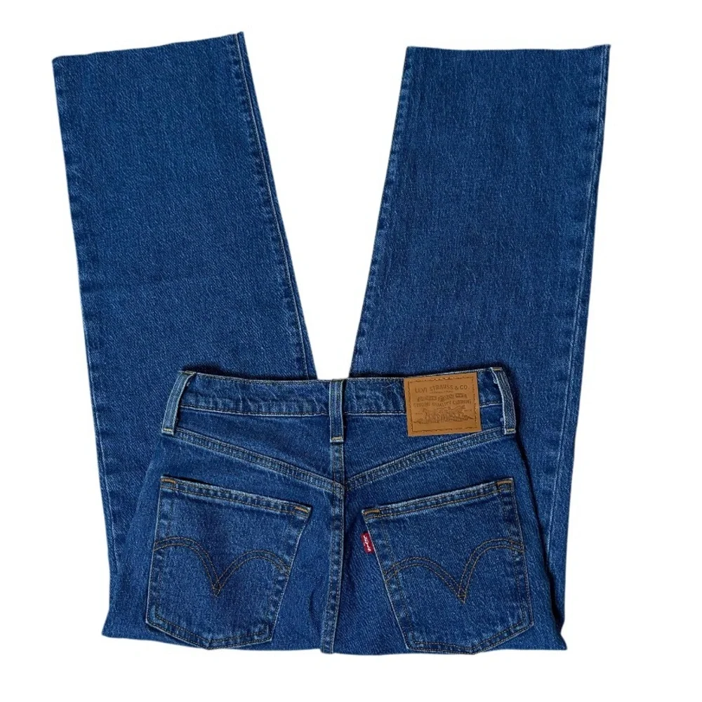 Levi's Ribcage Straight Fit Ankle Jeans Women's 25 Blue High-Rise‎ Raw-Hem Denim